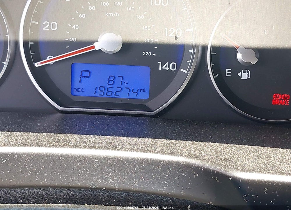 2011 HYUNDAI SANTA FE VIN: 5XYZHDAG0BG029644
