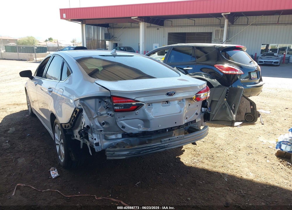 2019 FORD FUSION VIN: 3FA6P0LU4KR241749