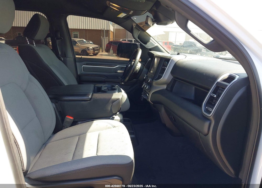 2022 RAM 1500 VIN: 1C6SRFMT5NN280456