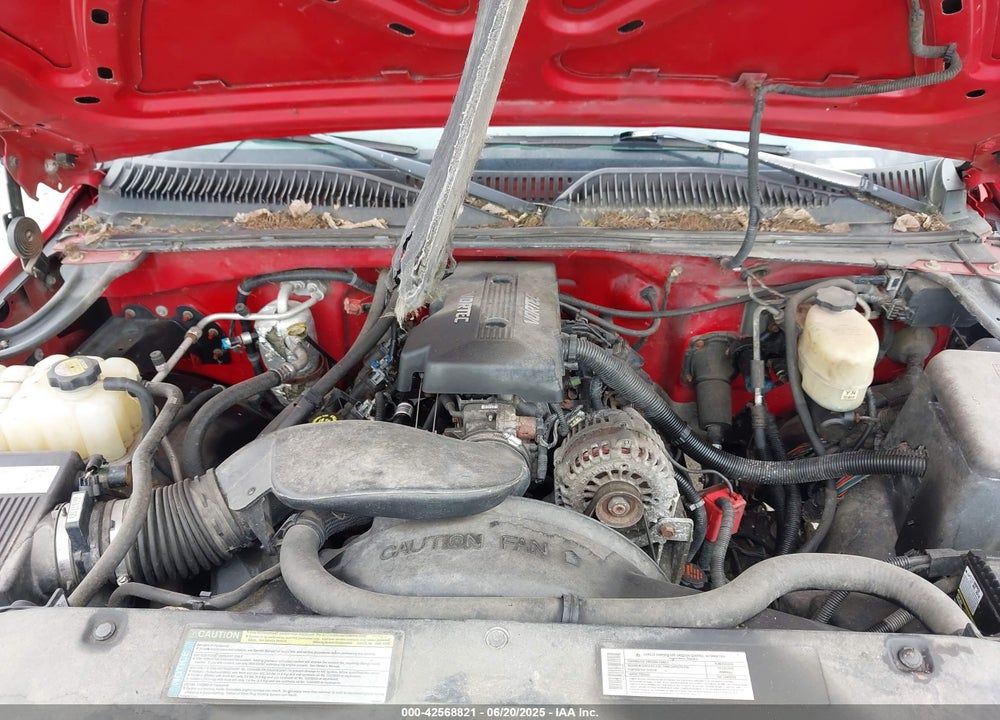 2000 CHEVROLET SILVERADO 2500 LS VIN: 1GCGK29U3YE159782