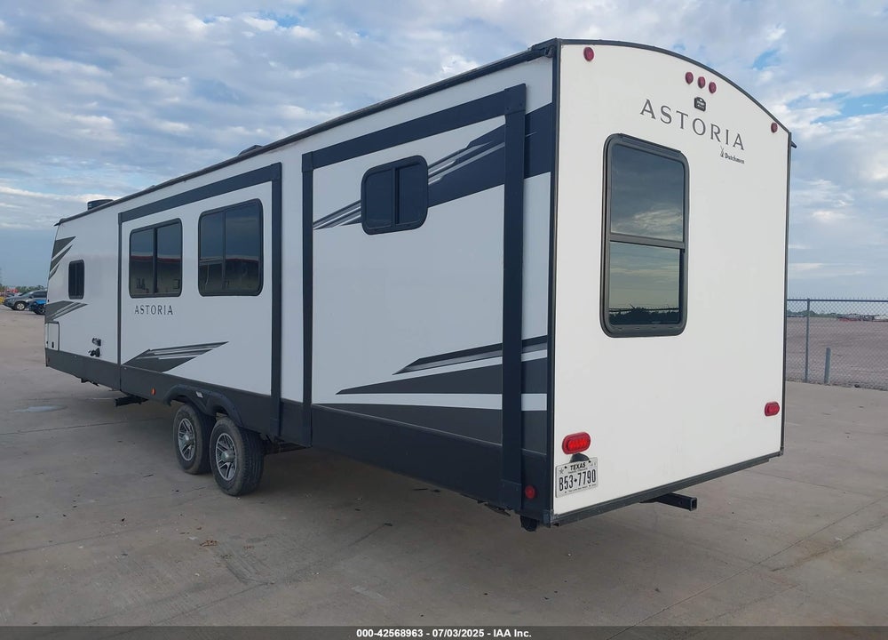 2021 PALOMINO ASTORIA 3203BH VIN: 4YDT3202XMM916536
