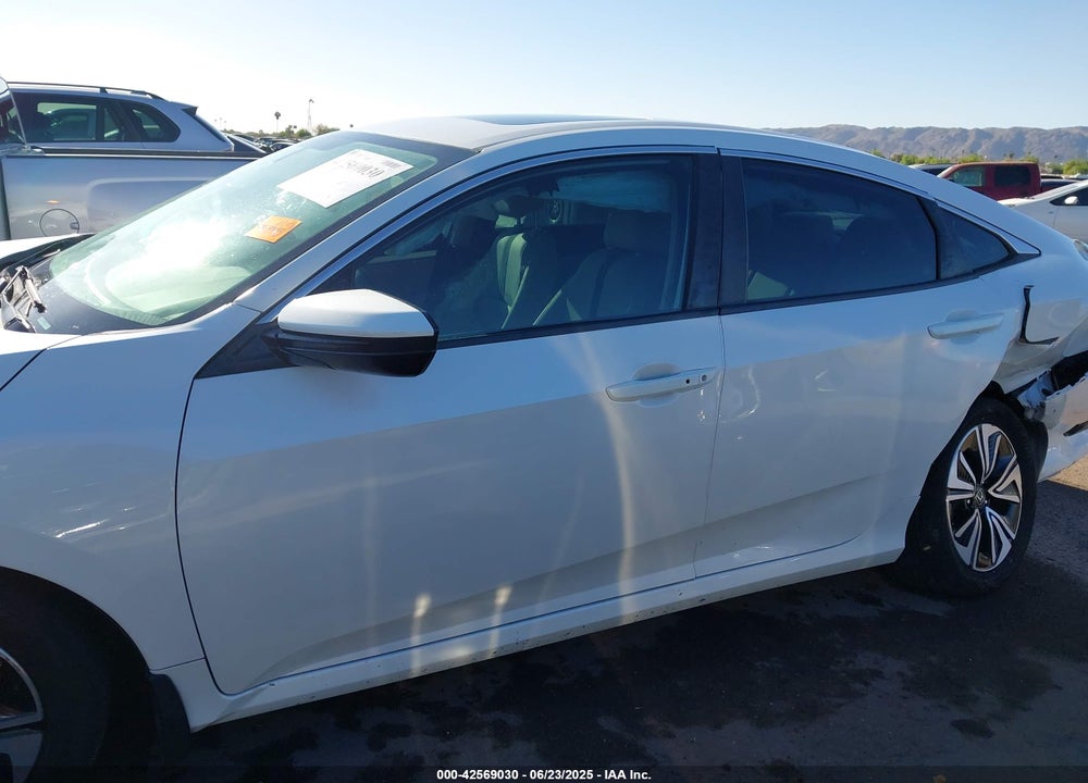 2016 HONDA CIVIC VIN: 19XFC1F36GE025320
