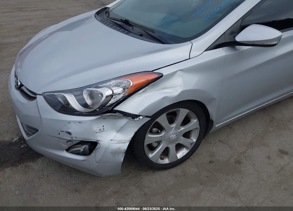 2013 HYUNDAI ELANTRA VIN: KMHDH4AE6DU779474