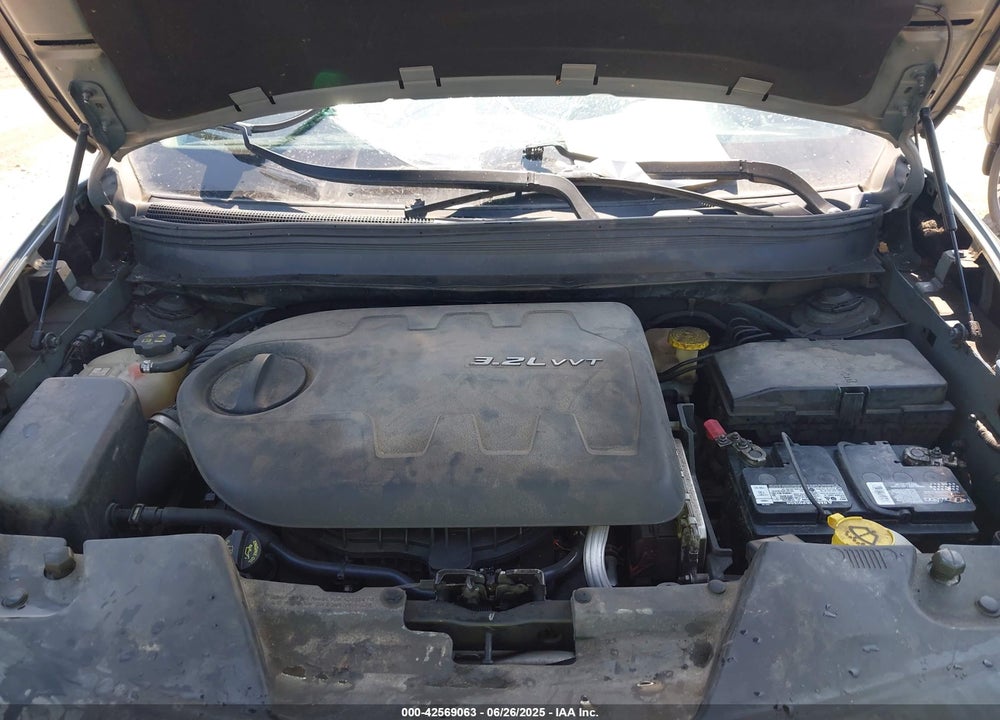 2014 JEEP CHEROKEE VIN: 1C4PJMBSXEW273520