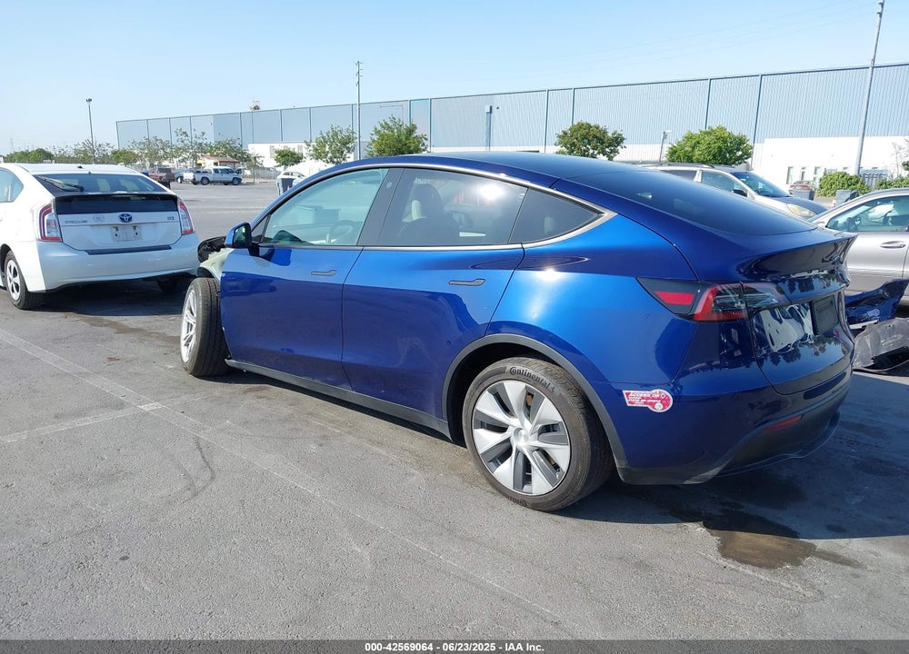 2023 TESLA MODEL Y VIN: 7SAYGDEE7PF621275