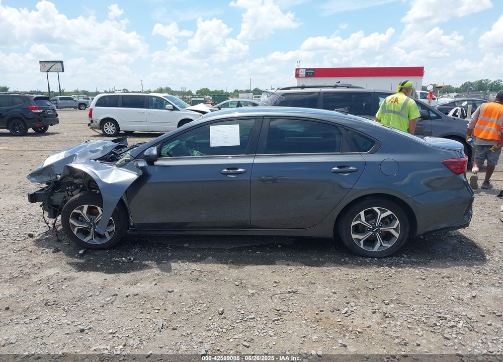 2020 KIA FORTE VIN: 3KPF24AD7LE155704