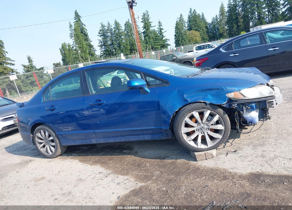 2011 HONDA CIVIC VIN: 2HGFA5E56BH700212