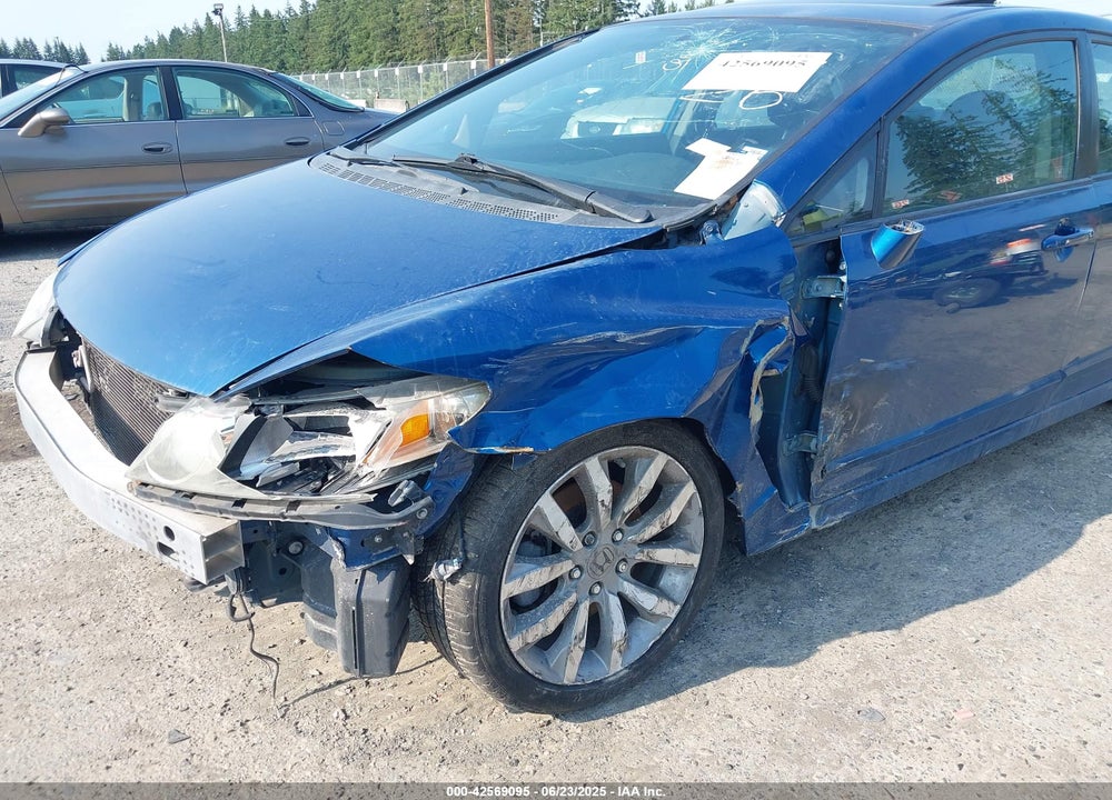 2011 HONDA CIVIC VIN: 2HGFA5E56BH700212