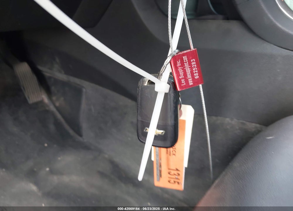 2015 CHEVROLET VOLT VIN: 1G1RB6E4XFU138073