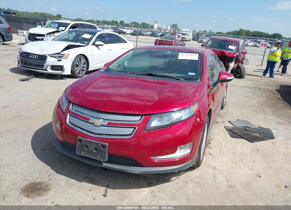2015 CHEVROLET VOLT VIN: 1G1RB6E4XFU138073