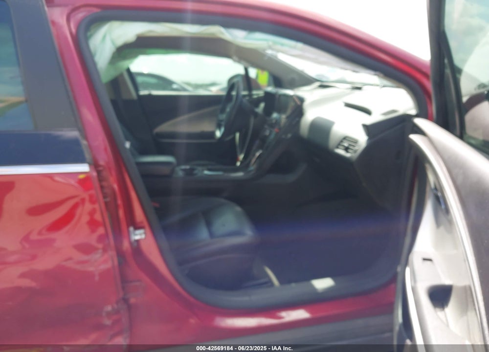 2015 CHEVROLET VOLT VIN: 1G1RB6E4XFU138073