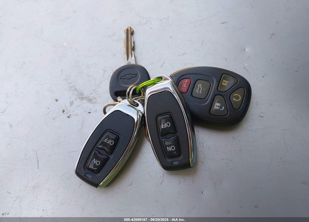 2009 CHEVROLET IMPALA VIN: 2G1WT57K491122392