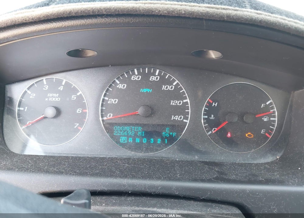 2009 CHEVROLET IMPALA VIN: 2G1WT57K491122392