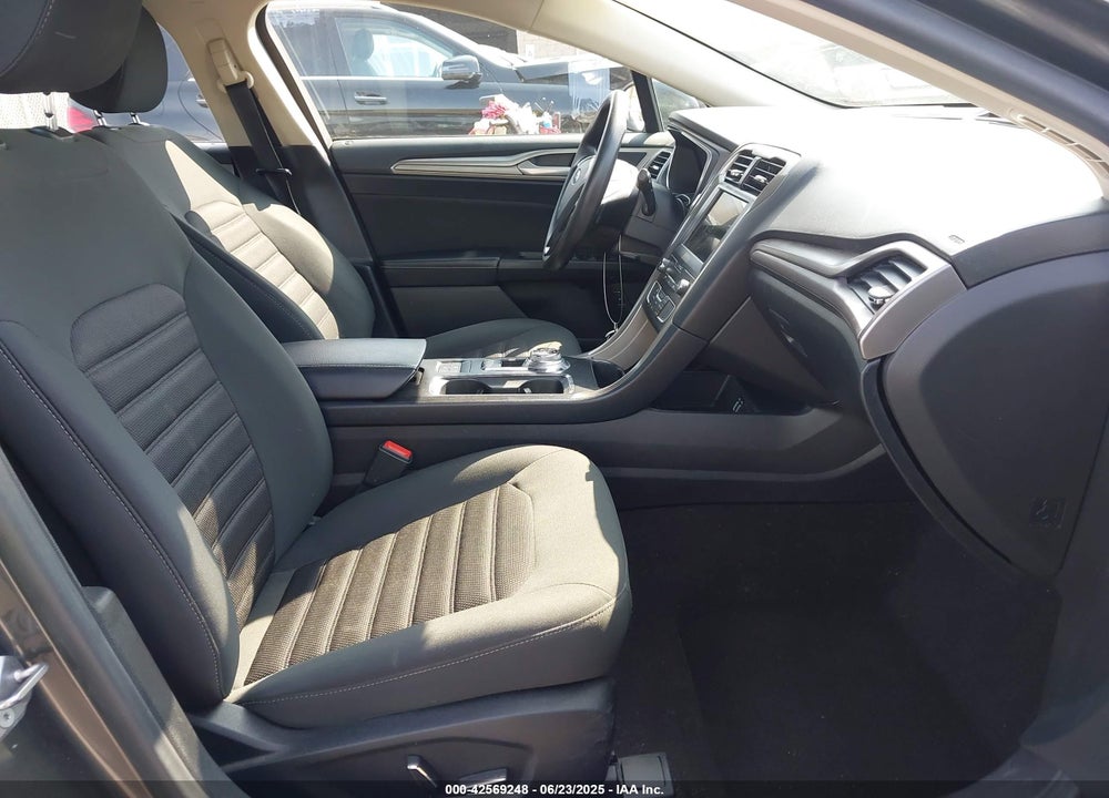 2019 FORD FUSION HYBRID SE VIN: 3FA6P0LU4KR207066