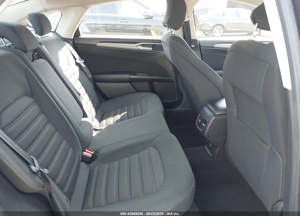 2019 FORD FUSION HYBRID SE VIN: 3FA6P0LU4KR207066