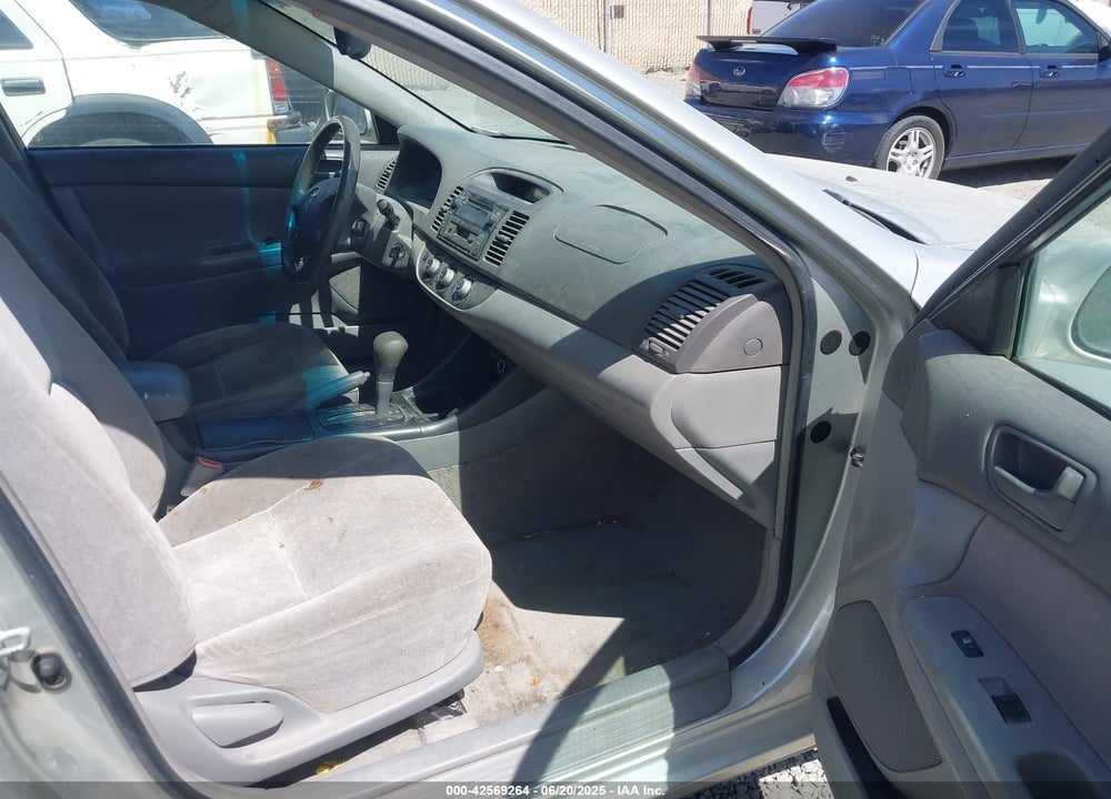 2003 TOYOTA CAMRY LE VIN: JTDBE32K130177820
