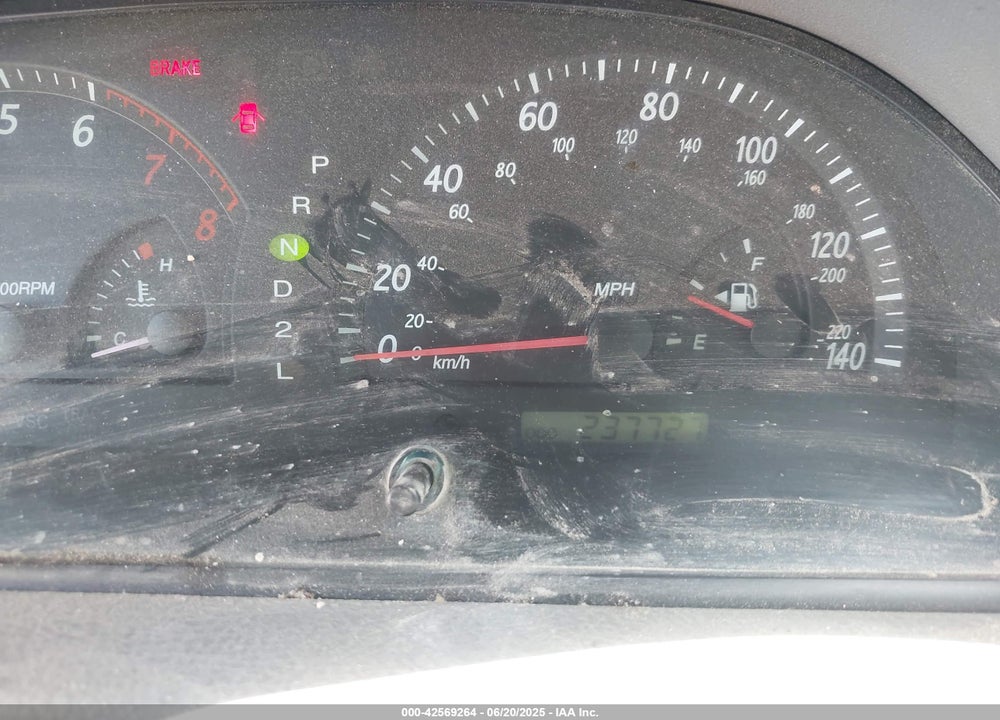 2003 TOYOTA CAMRY LE VIN: JTDBE32K130177820