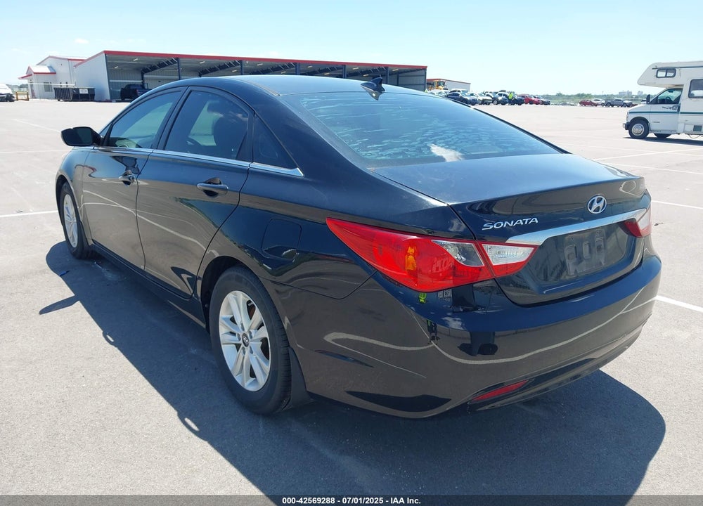 2012 HYUNDAI SONATA VIN: 5NPEB4AC3CH412209