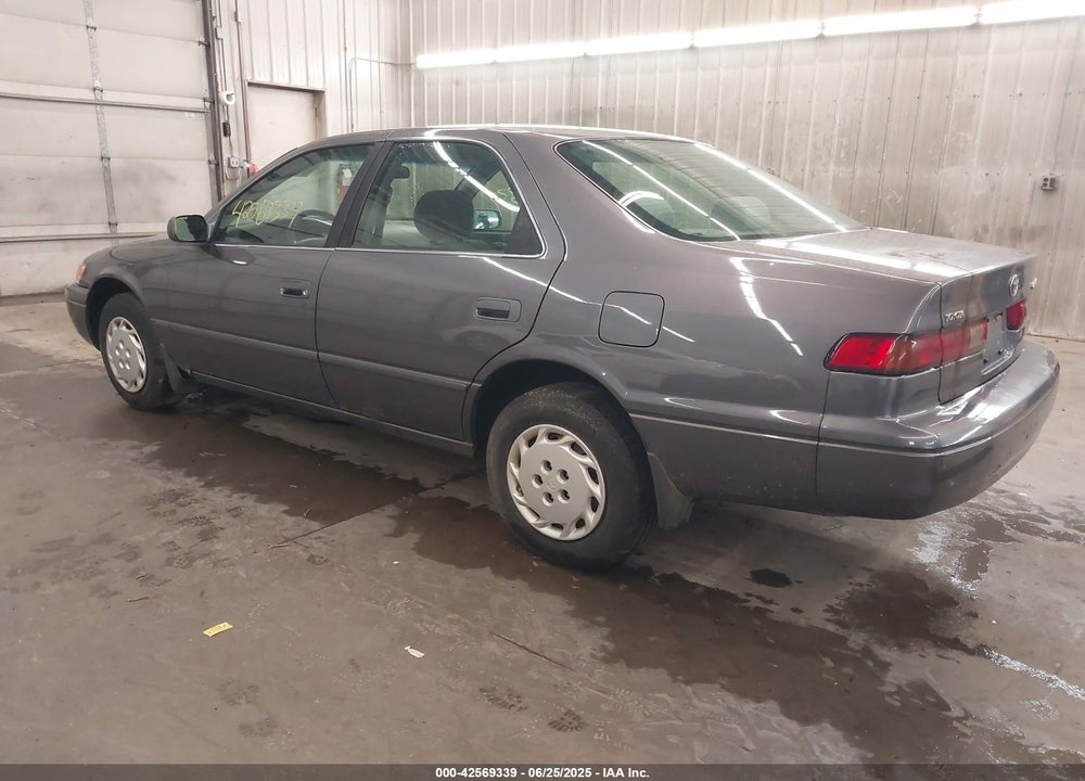 1999 TOYOTA CAMRY LE VIN: JT2BG22K2X0374949