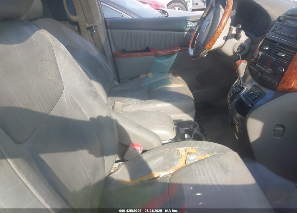 2006 TOYOTA SIENNA VIN: 5TDZA22C06S555625