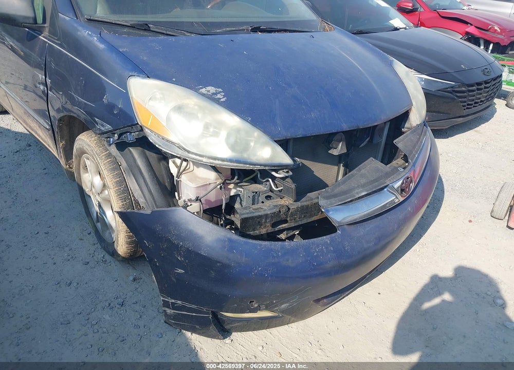 2006 TOYOTA SIENNA VIN: 5TDZA22C06S555625