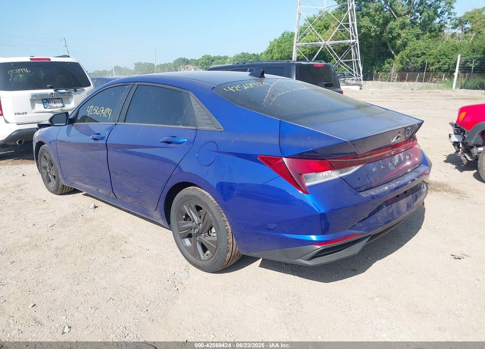 2021 HYUNDAI ELANTRA VIN: 5NPLM4AG0MH045730