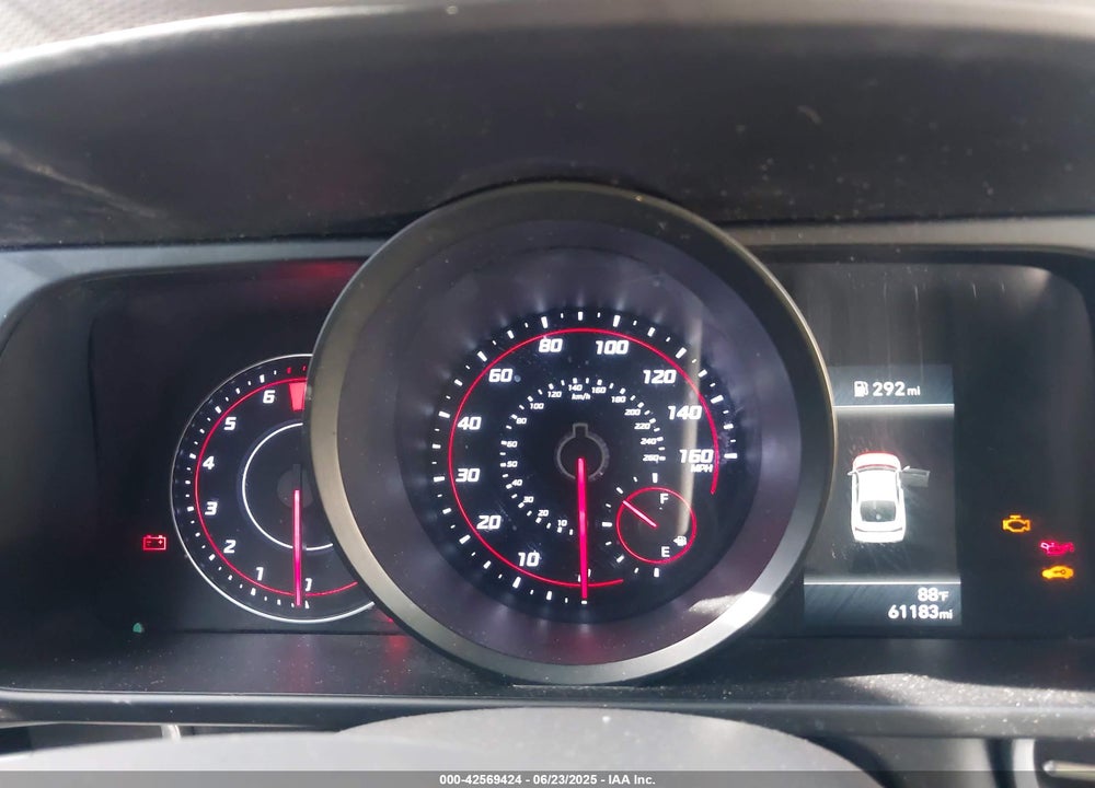2021 HYUNDAI ELANTRA VIN: 5NPLM4AG0MH045730