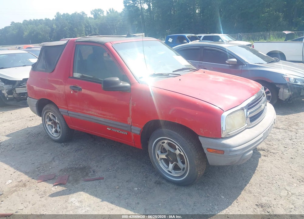 2002 CHEVROLET TRACKER VIN: 2CNBJ18C826953099