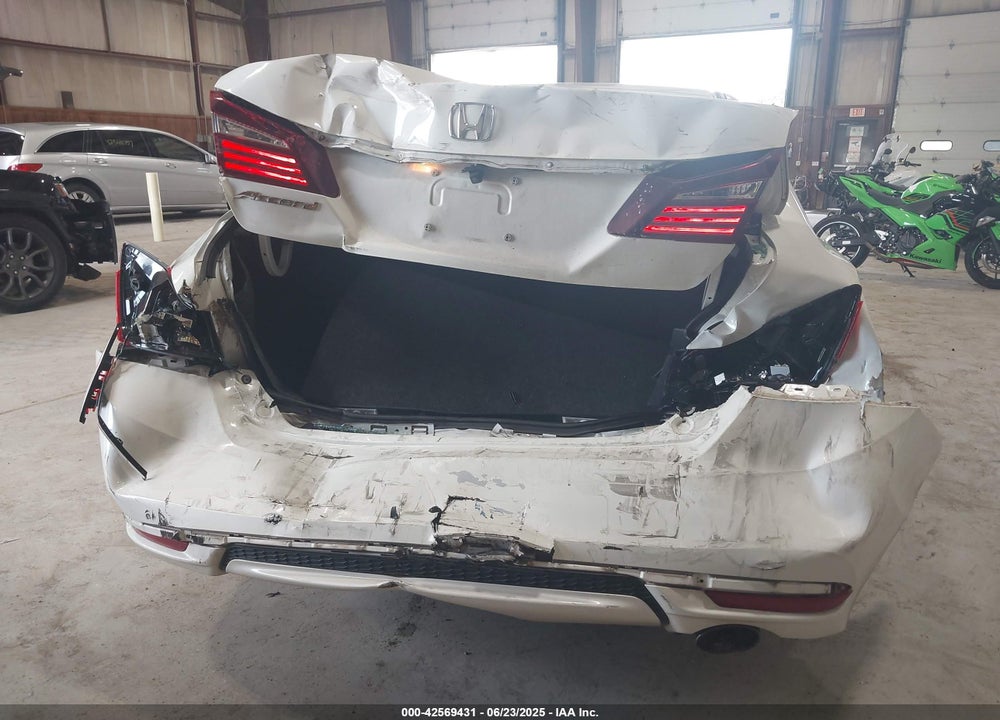 2017 HONDA ACCORD LX VIN: 1HGCR2F31HA058853