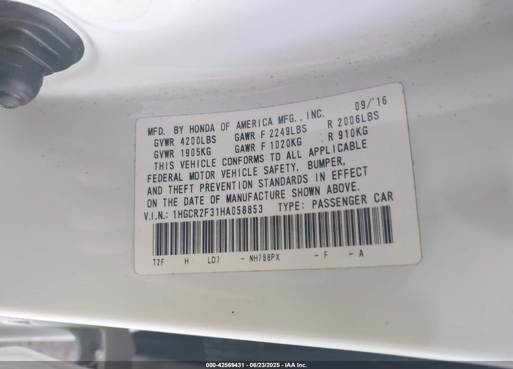 2017 HONDA ACCORD LX VIN: 1HGCR2F31HA058853