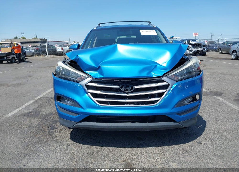 2017 HYUNDAI TUCSON SE PLUS VIN: KM8J33A44HU449616