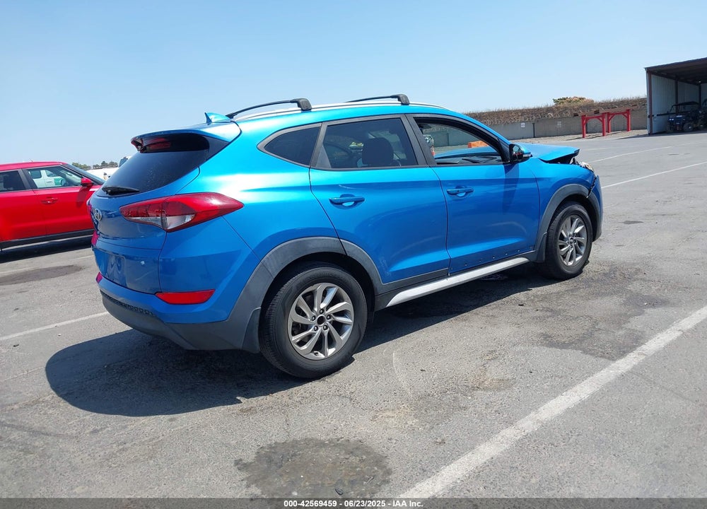 2017 HYUNDAI TUCSON SE PLUS VIN: KM8J33A44HU449616