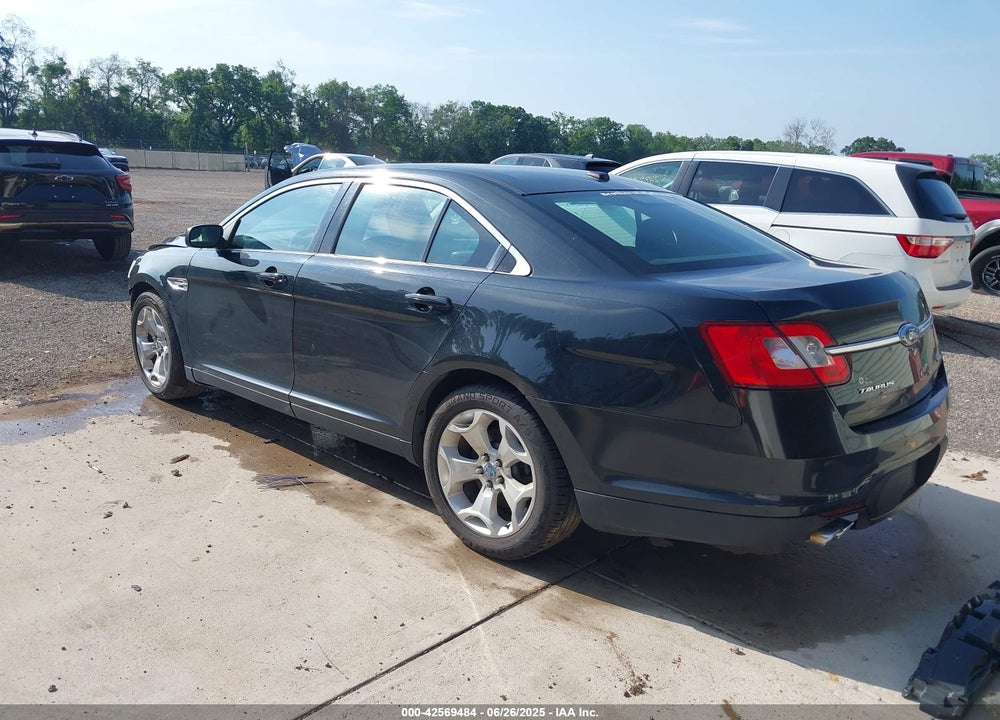 2010 FORD TAURUS VIN: 1FAHP2EW5AG113464