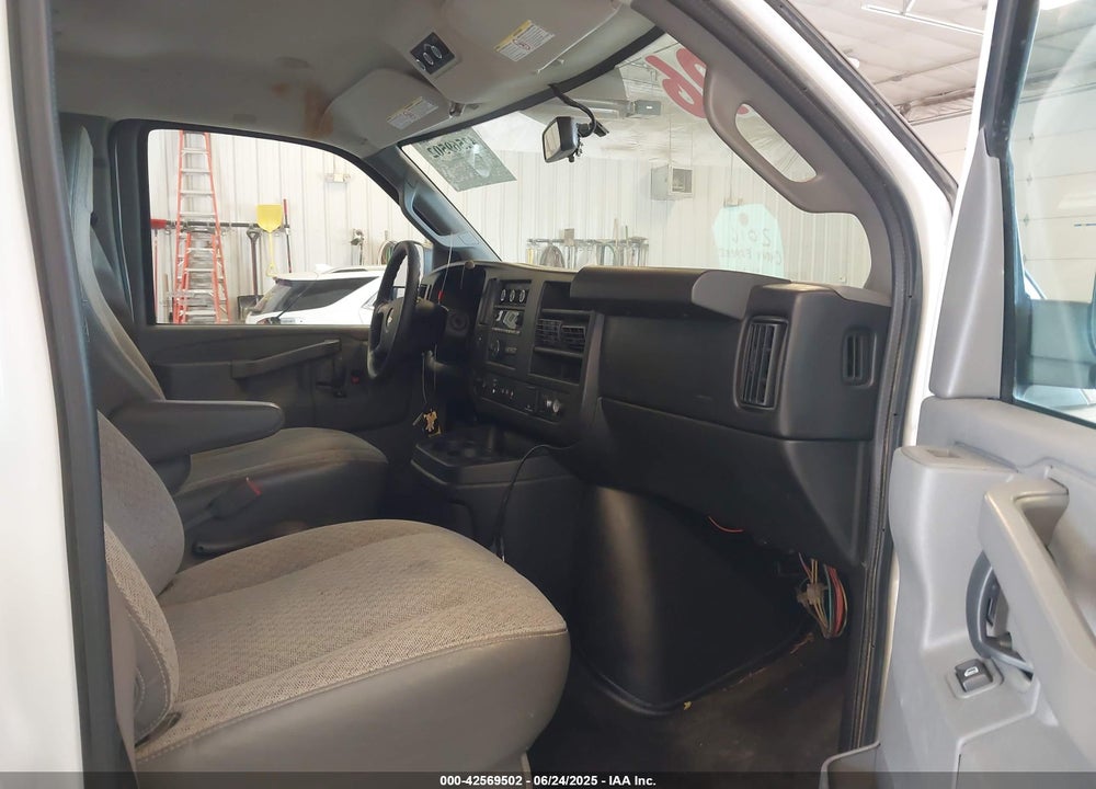 2016 CHEVROLET EXPRESS 3500 LT VIN: 1GAZGMFG6G1222747