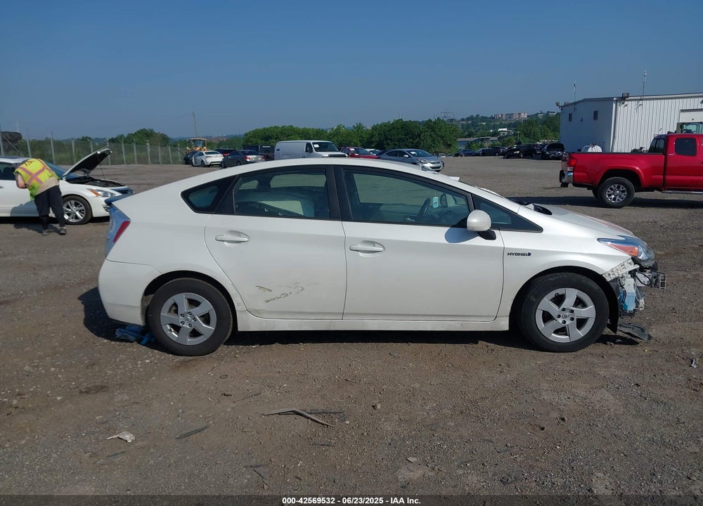 2011 TOYOTA PRIUS VIN: JTDKN3DU6B0288134