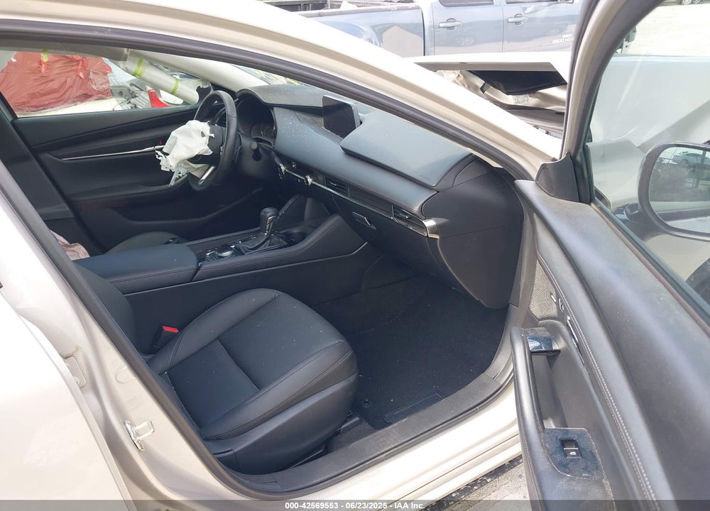2022 MAZDA 3 VIN: 3MZBPBAY8NM300598