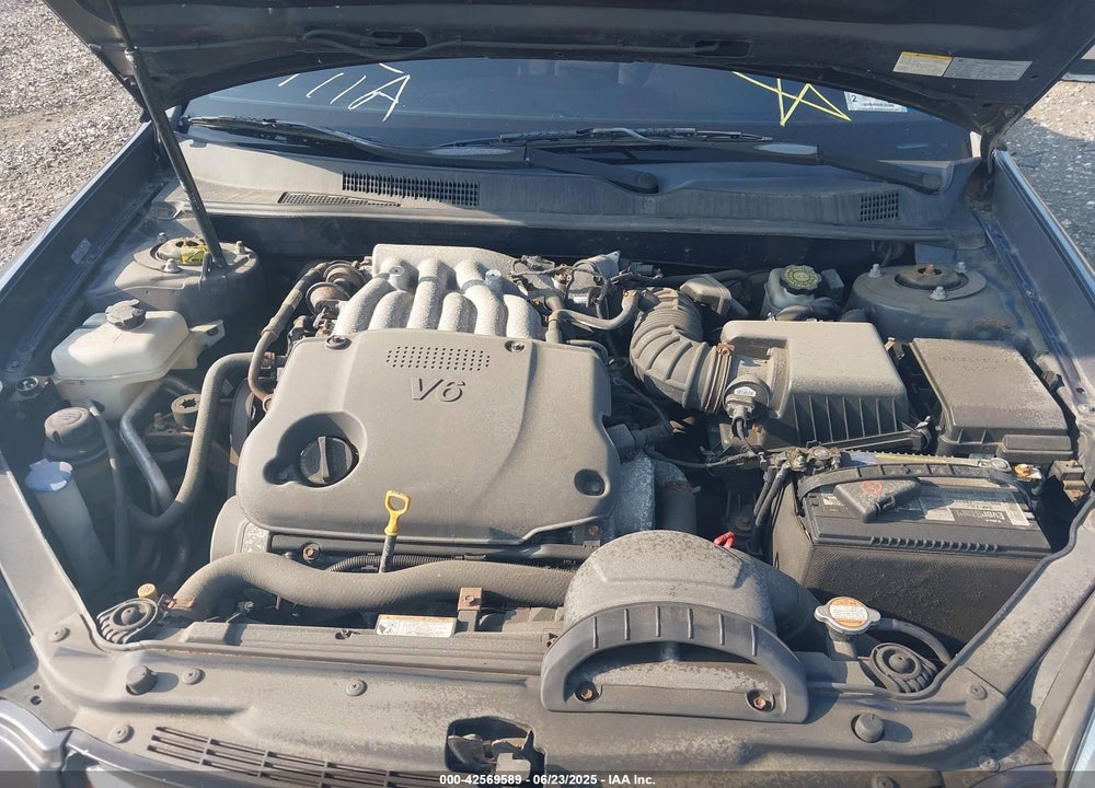 2008 KIA OPTIMA VIN: KNAGE124485171657