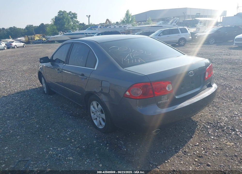 2008 KIA OPTIMA VIN: KNAGE124485171657