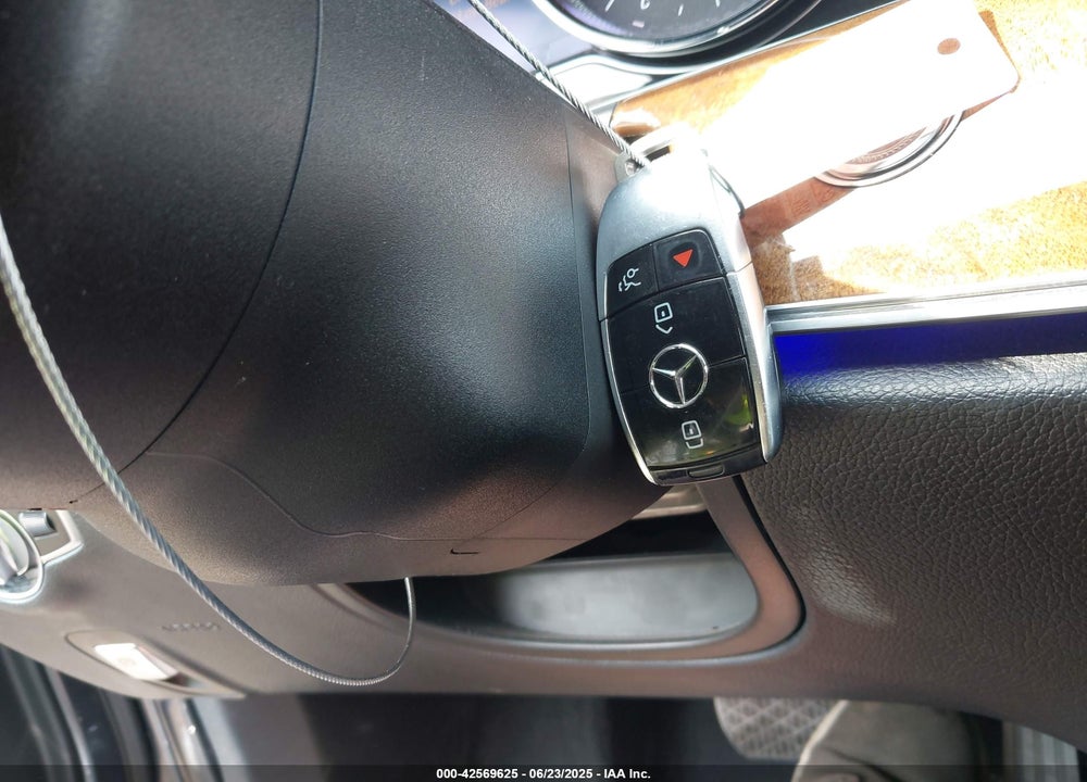 2017 MERCEDES-BENZ E 300 4MATIC VIN: WDDZF4KB8HA096371