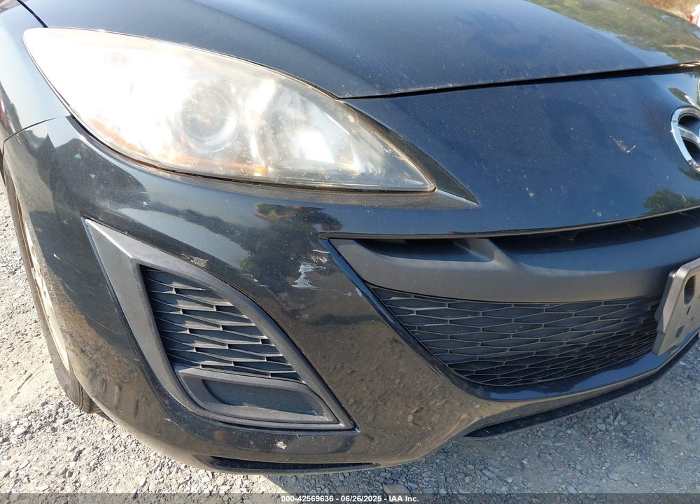 2011 MAZDA 3 VIN: JM1BL1VG5B1450882