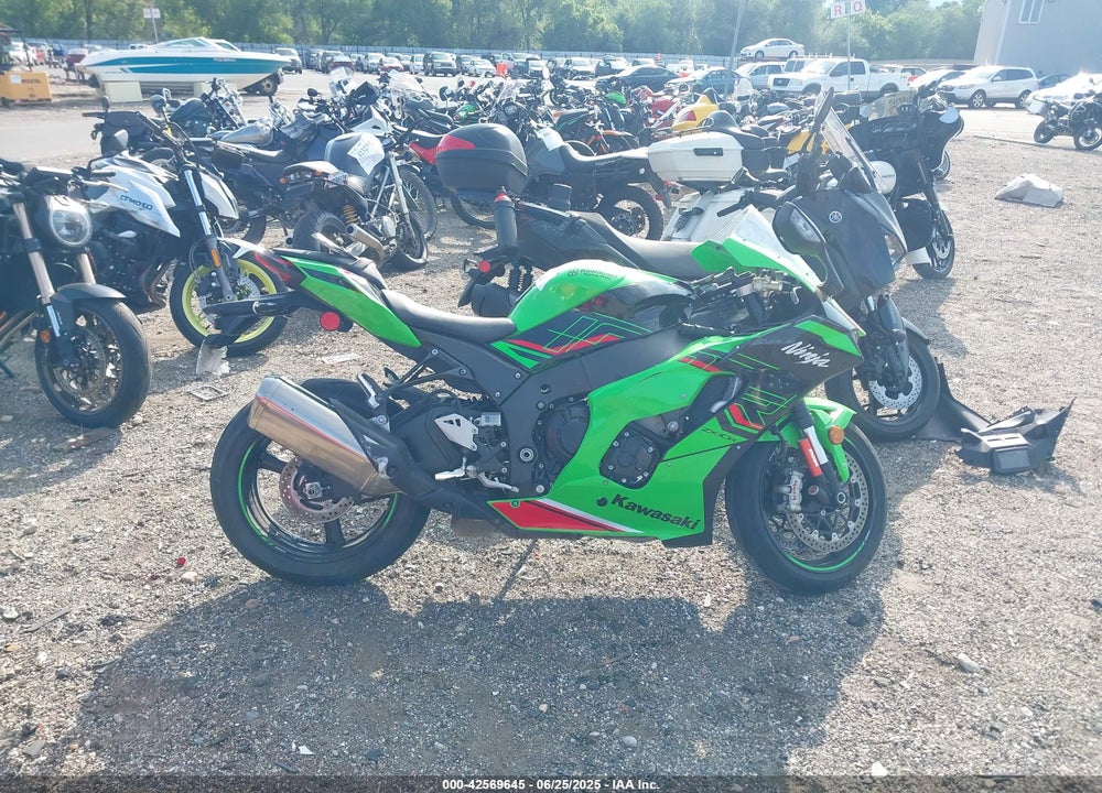 2023 KAWASAKI ZX1002 M VIN: JKBZXVM18PA004536