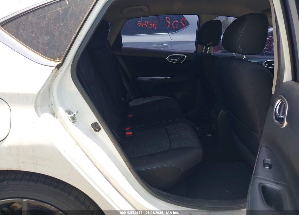 2016 NISSAN SENTRA SR VIN: 3N1AB7AP2GY301844