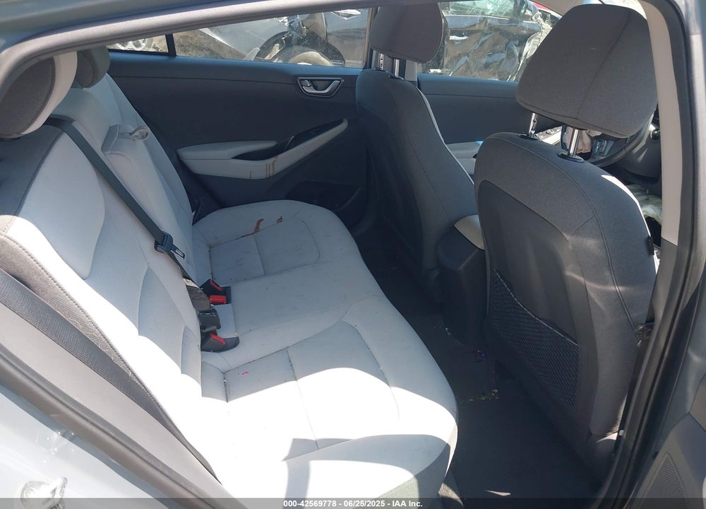 2021 HYUNDAI IONIQ VIN: KMHC75LJ7MU082183