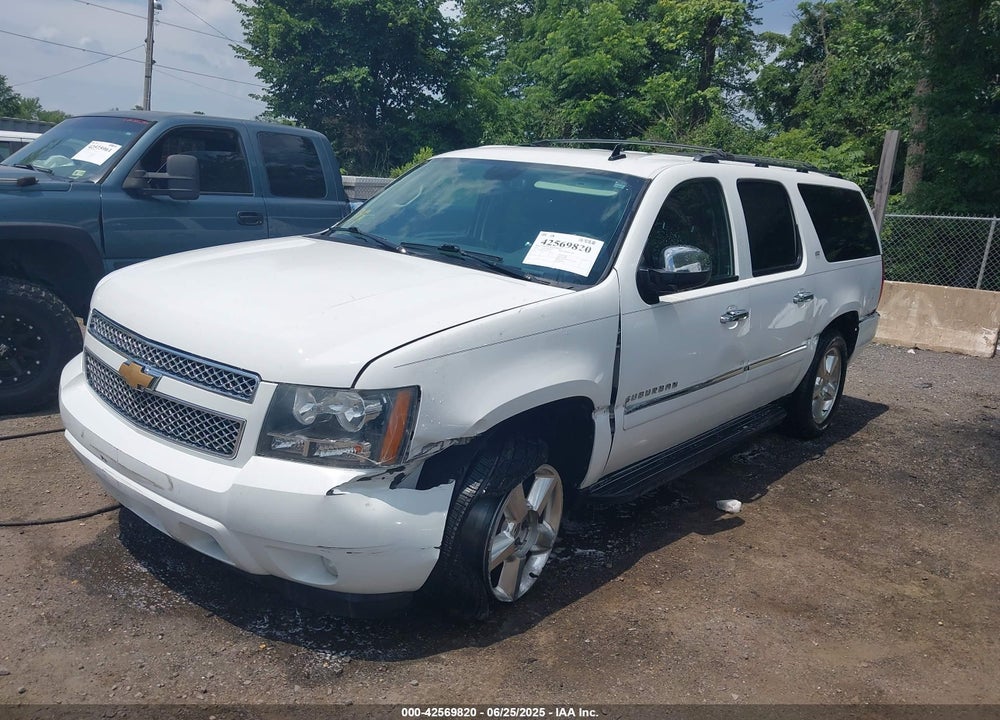 2013 CHEVROLET SUBURBAN 1500 VIN: 1GNSKKE75DR216584