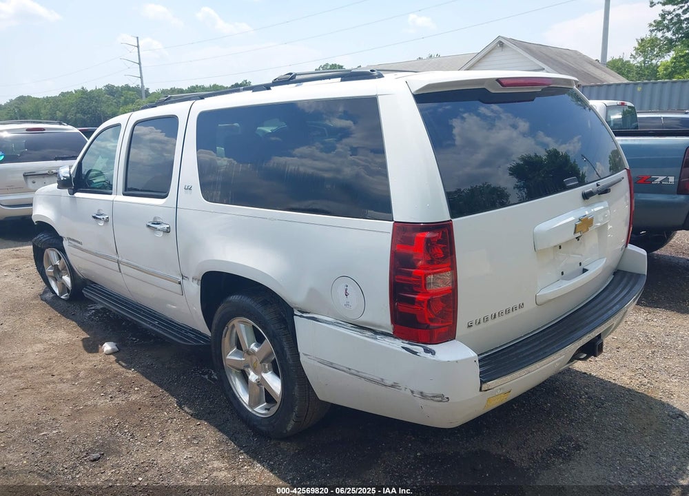 2013 CHEVROLET SUBURBAN 1500 VIN: 1GNSKKE75DR216584