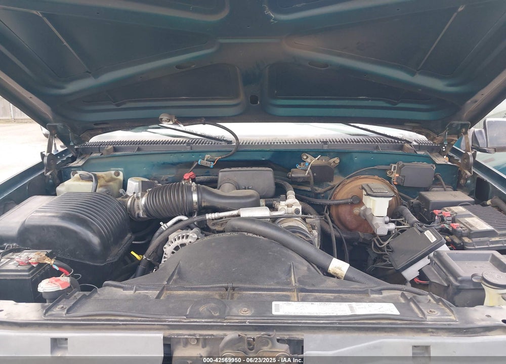1996 CHEVROLET GMT-400 K1500 VIN: 1GCEK14W3TZ121075