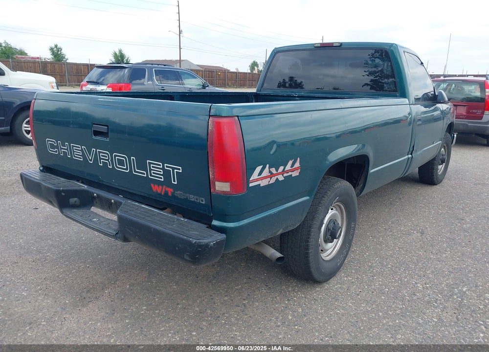 1996 CHEVROLET GMT-400 K1500 VIN: 1GCEK14W3TZ121075
