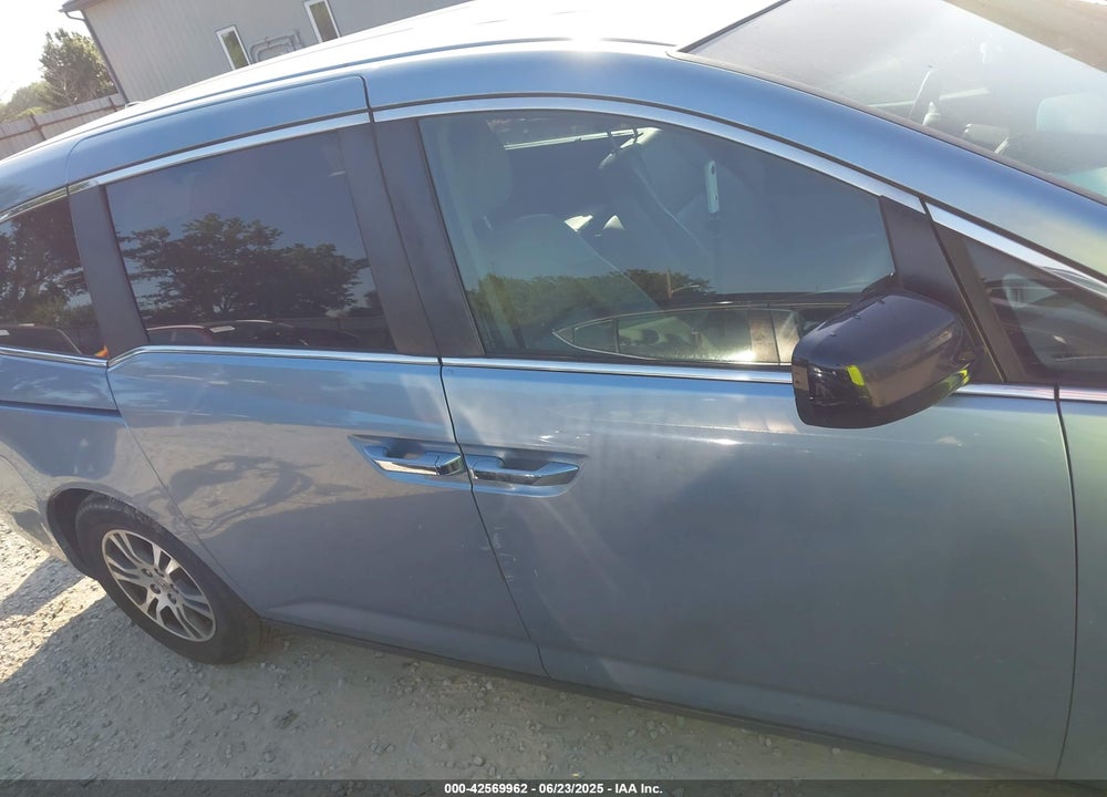 2013 HONDA ODYSSEY VIN: 5FNRL5H66DB069397
