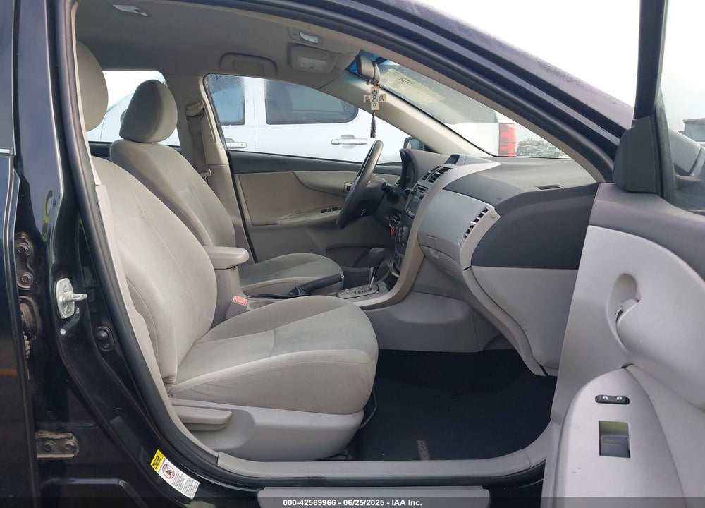 2013 TOYOTA COROLLA LE VIN: 5YFBU4EE9DP148572