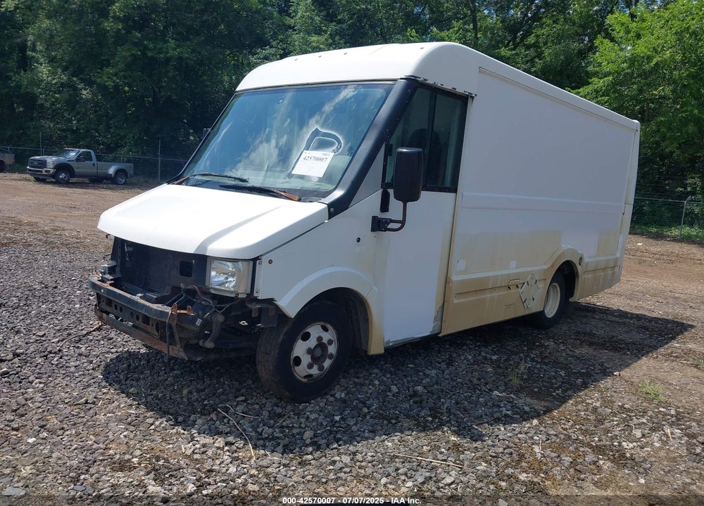 2015 ISUZU COMMERCIAL VAN VIN: JALB4T17XF7W00050